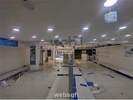 Retail showroom for Rent